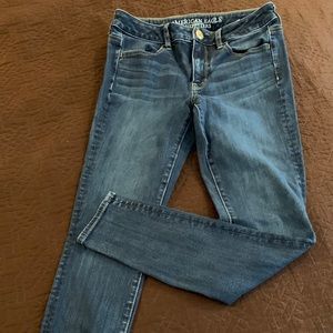 American Eagle Hi-Rise Jegging
